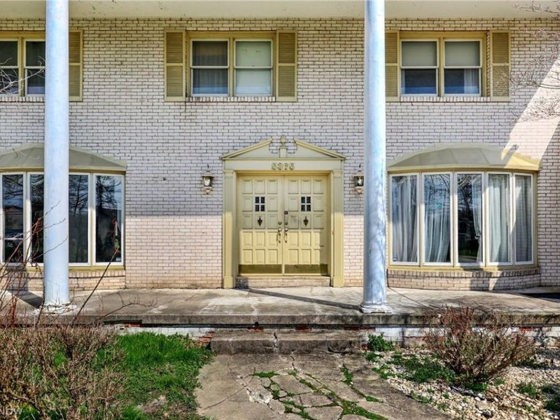 5365 Sampson Drive, Girard, OH 44420 Photo 4