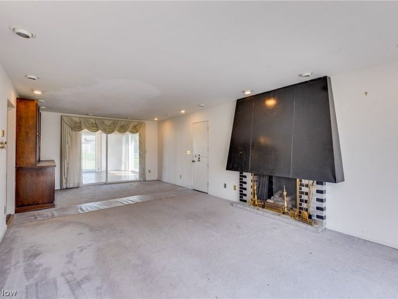 5365 Sampson Drive, Girard, OH 44420 Photo 7