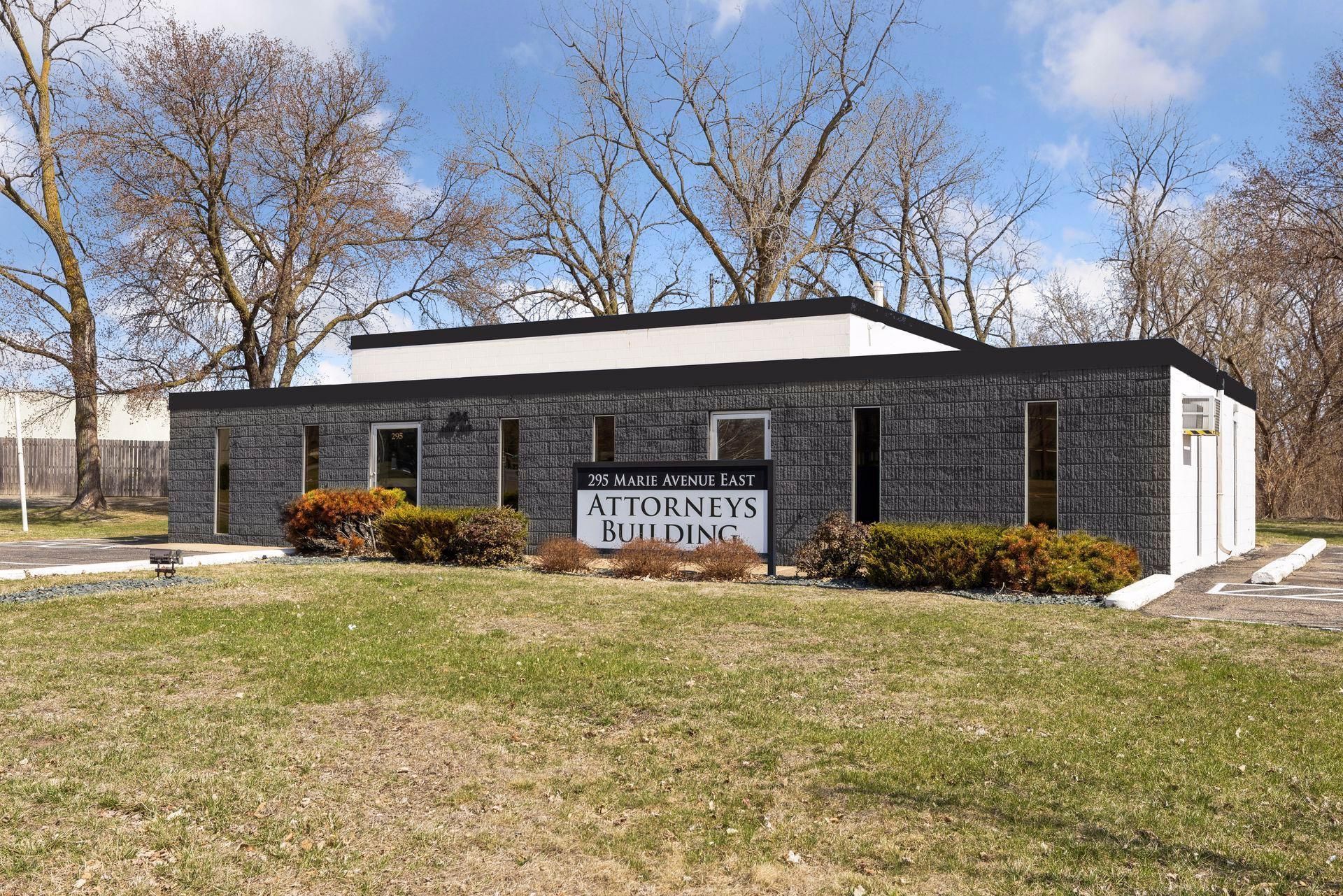 295 Marie Avenue E, West Saint Paul, MN 55118