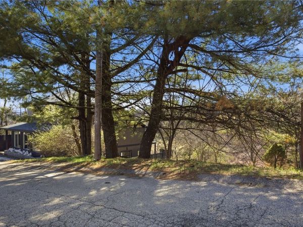 0 Guy St , Pittsburgh, PA 15217