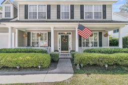 2116 Tall Grass Circle photo 4