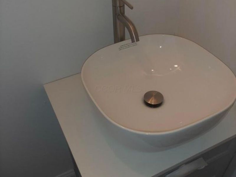 8992 Canoe Drive, Galloway, OH 43119 Photo 11