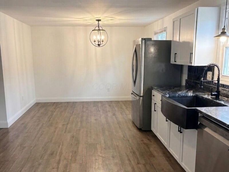 8992 Canoe Drive, Galloway, OH 43119 Photo 3