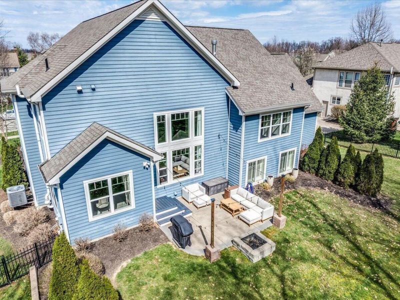 3877 Village Club Drive, Powell, OH 43065 Photo 13