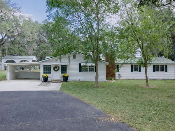 7893 S US HWY 441, Lake City, FL 32025