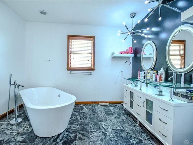 790 Chaucer Lane, Tipp City, OH 45371 Photo 33