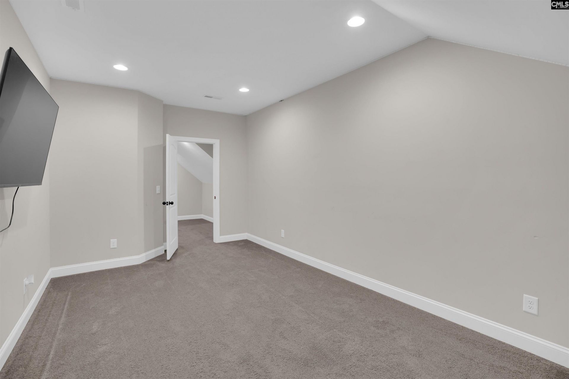 870 Shore Road  Photo 24