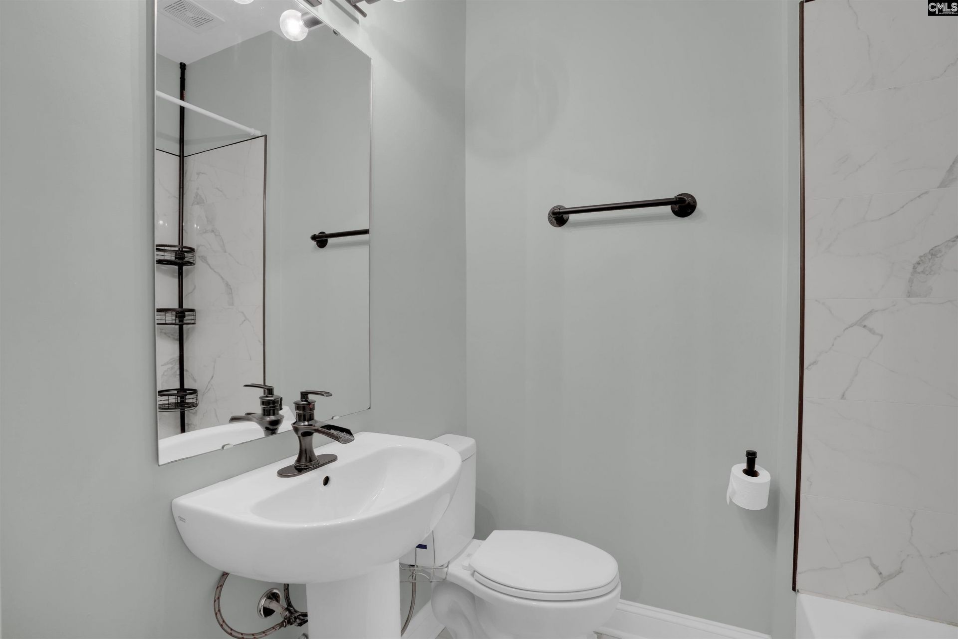 870 Shore Road  Photo 28