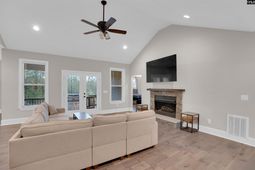 870 Shore Road  photo 4