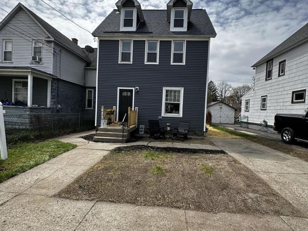 866 Thompson Street, Schenectady, NY 12306