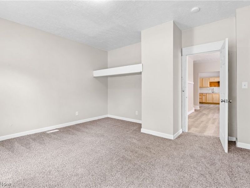 255 Cross Street, Akron, OH 44311 Photo 22