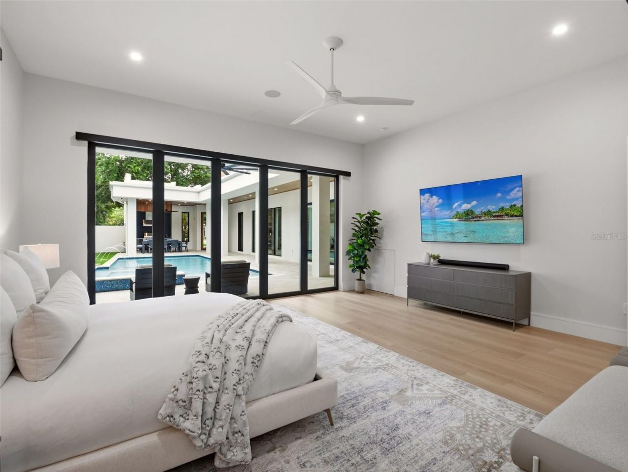 8643 Farthington Way, Orlando, FL 32827 Photo