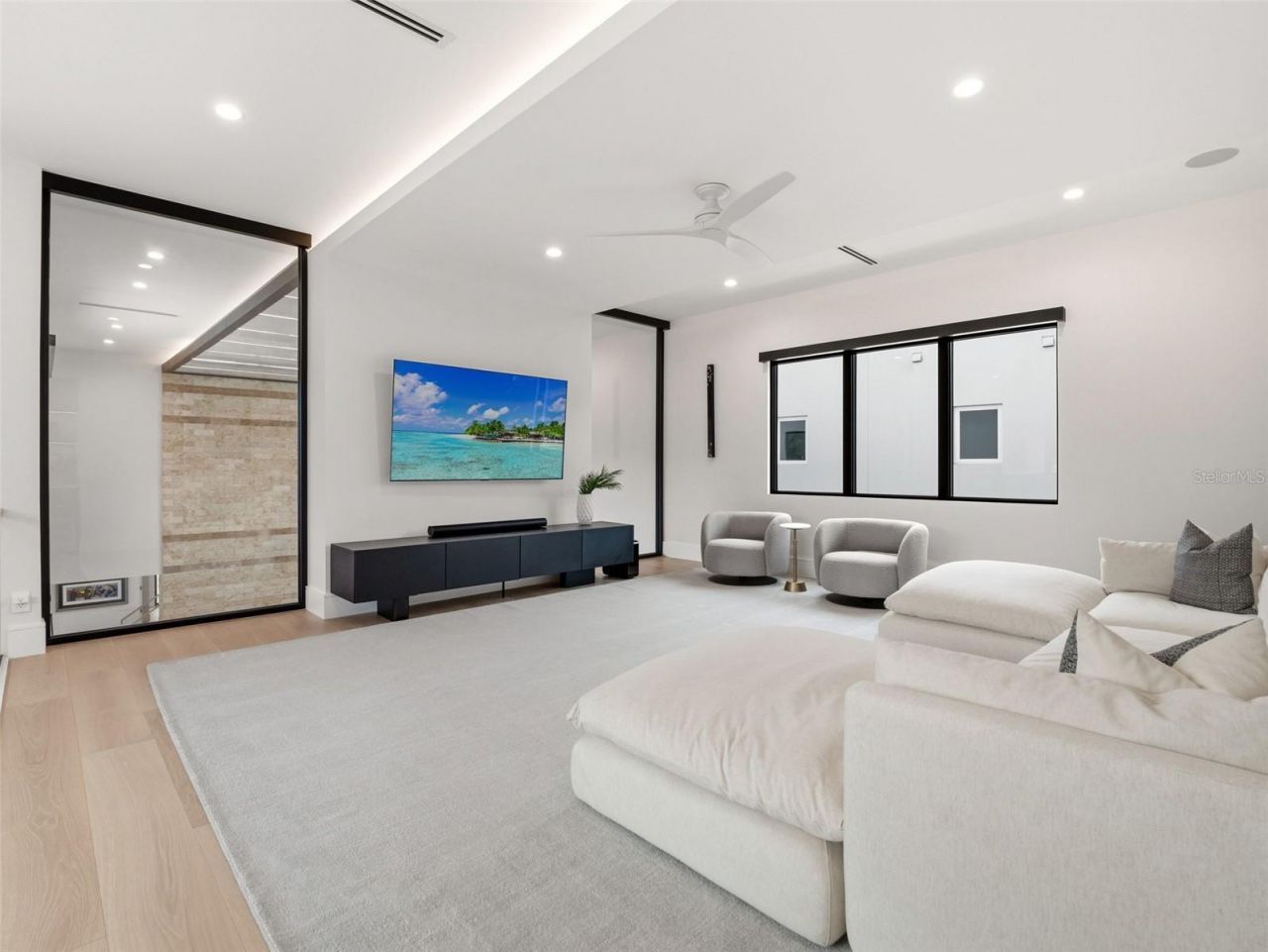 8643 Farthington Way, Orlando, FL 32827 Photo