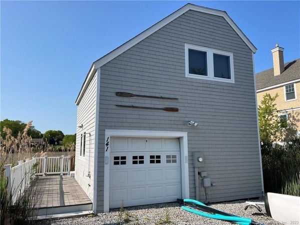 141 Middle Beach , Madison, CT 06443