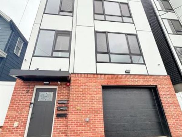39 7th Street 2 - 3, NEWARK, NJ 07107