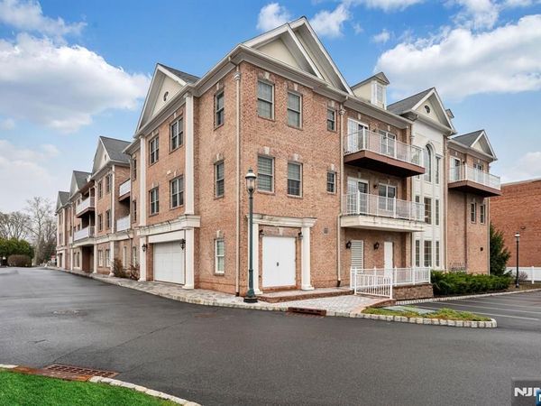 2310 Rio Vista Drive 2310, Unit 2310, NORTHVALE, NJ 07647