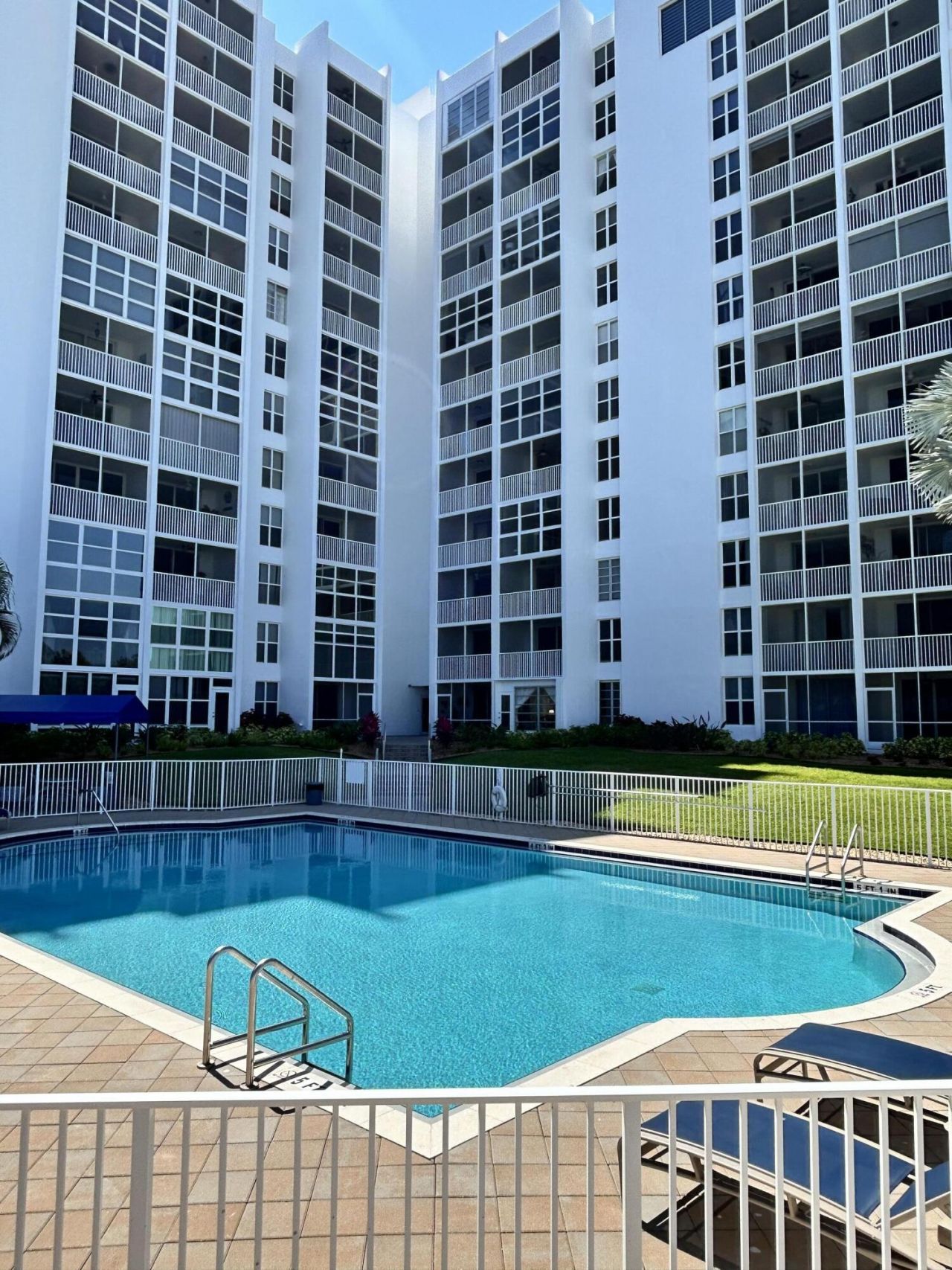 1391 S Ocean Boulevard, Pompano Beach, FL 33062 Photo
