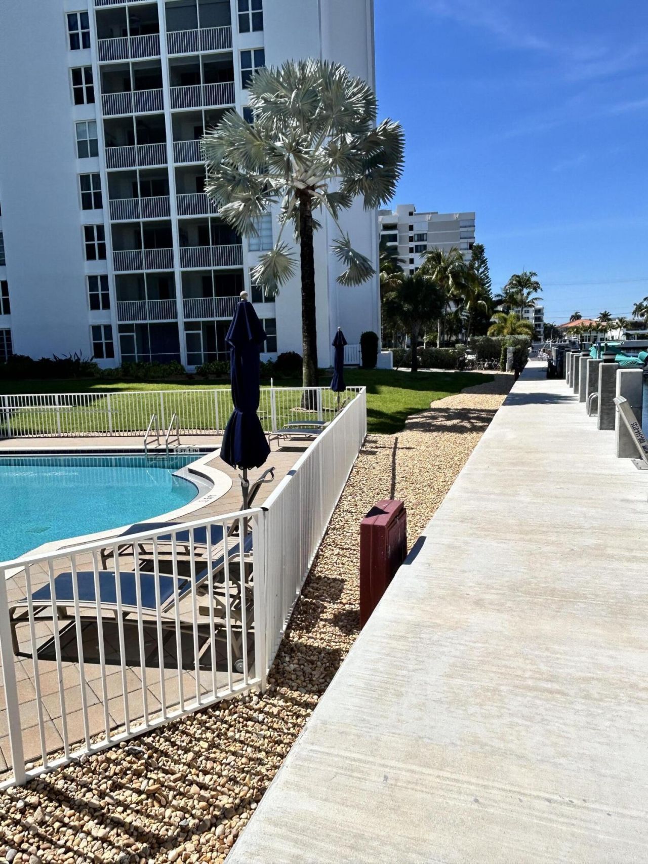 1391 S Ocean Boulevard, Pompano Beach, FL 33062 Photo