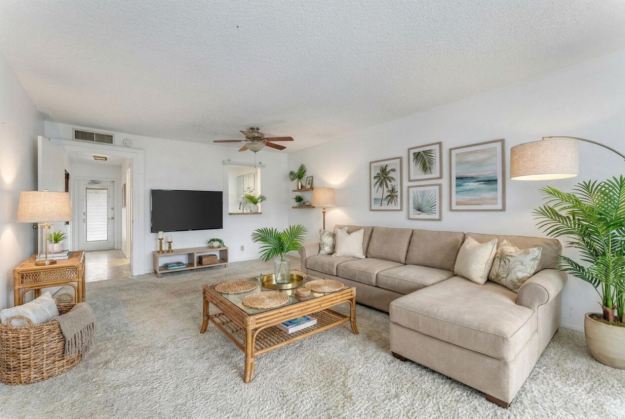 370 NW 76th Avenue, Unit 104, Margate, FL 33063 Photo