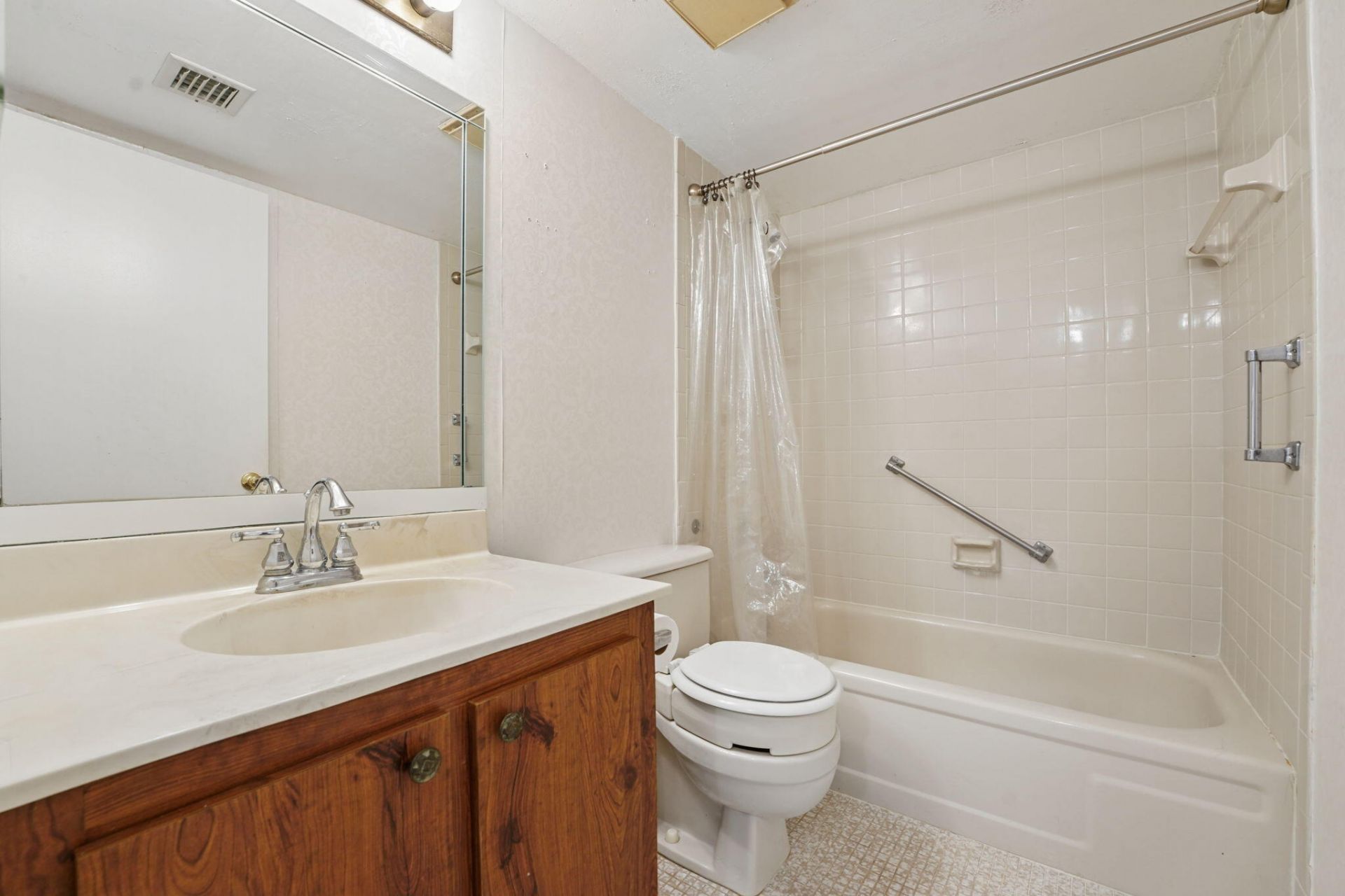 370 NW 76th Avenue, Unit 104, Margate, FL 33063 Photo