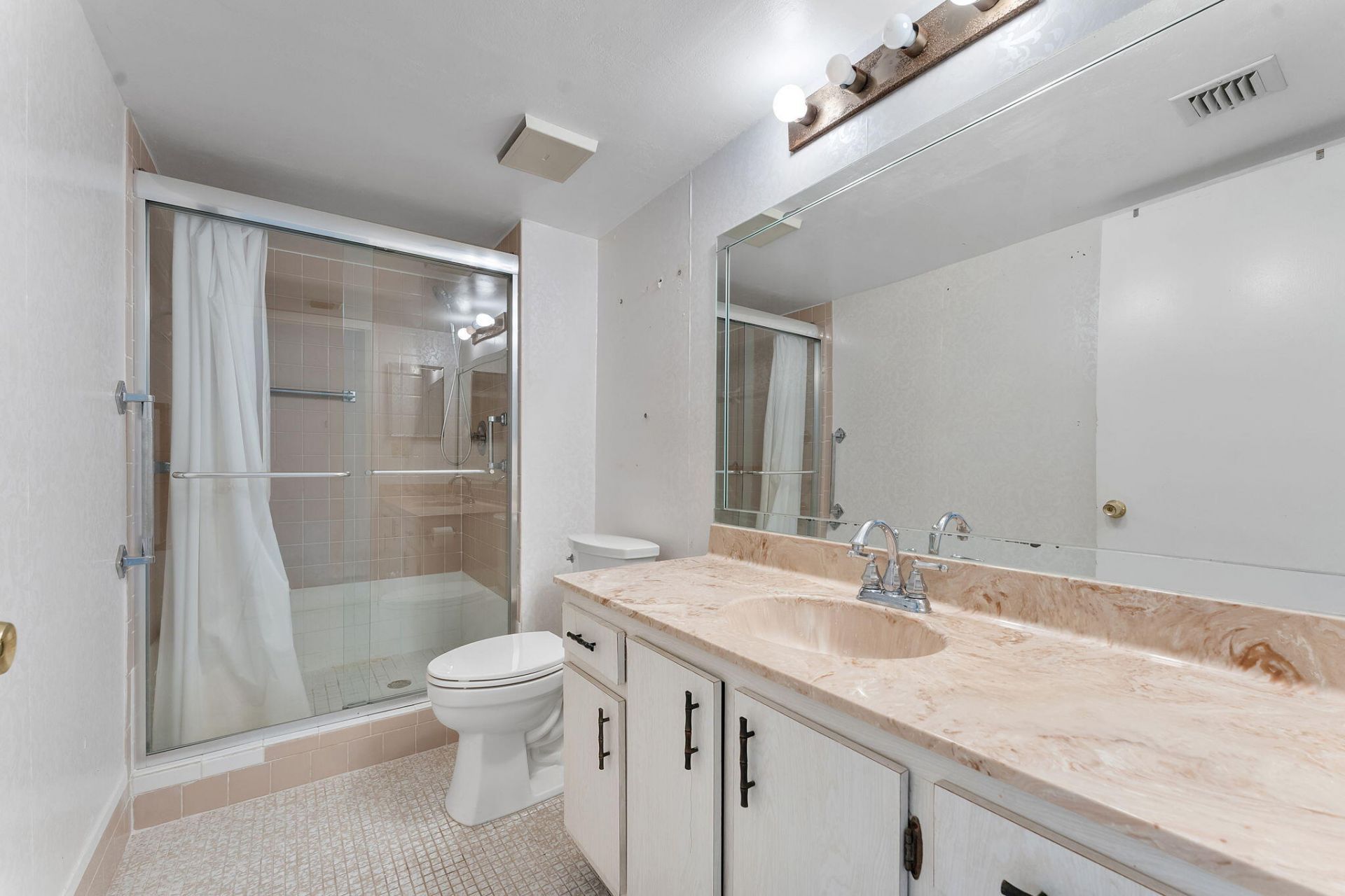370 NW 76th Avenue, Unit 104, Margate, FL 33063 Photo