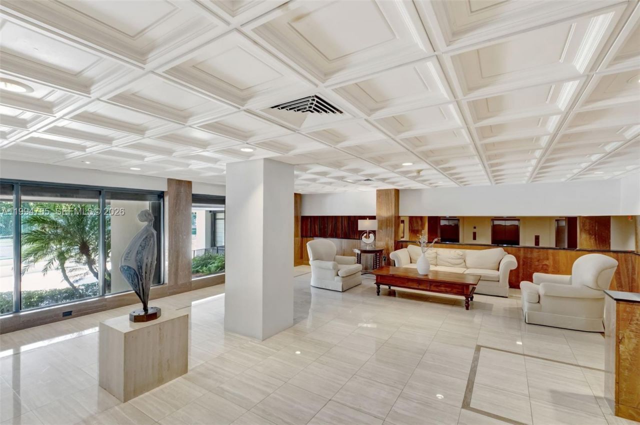 2333 Brickell Ave, Unit 305, Miami, FL 33129 Photo