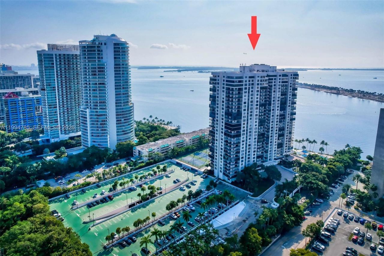 2333 Brickell Ave, Unit 305, Miami, FL 33129 Photo