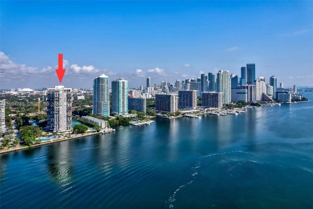 2333 Brickell Ave, Unit 305, Miami, FL 33129 Photo