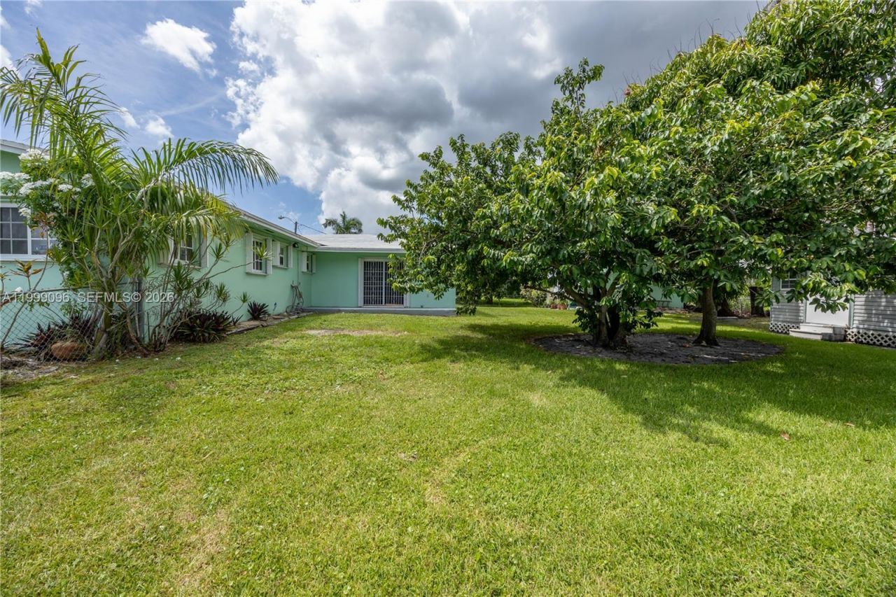 Please Call For Address, Miami, FL 33167 Photo