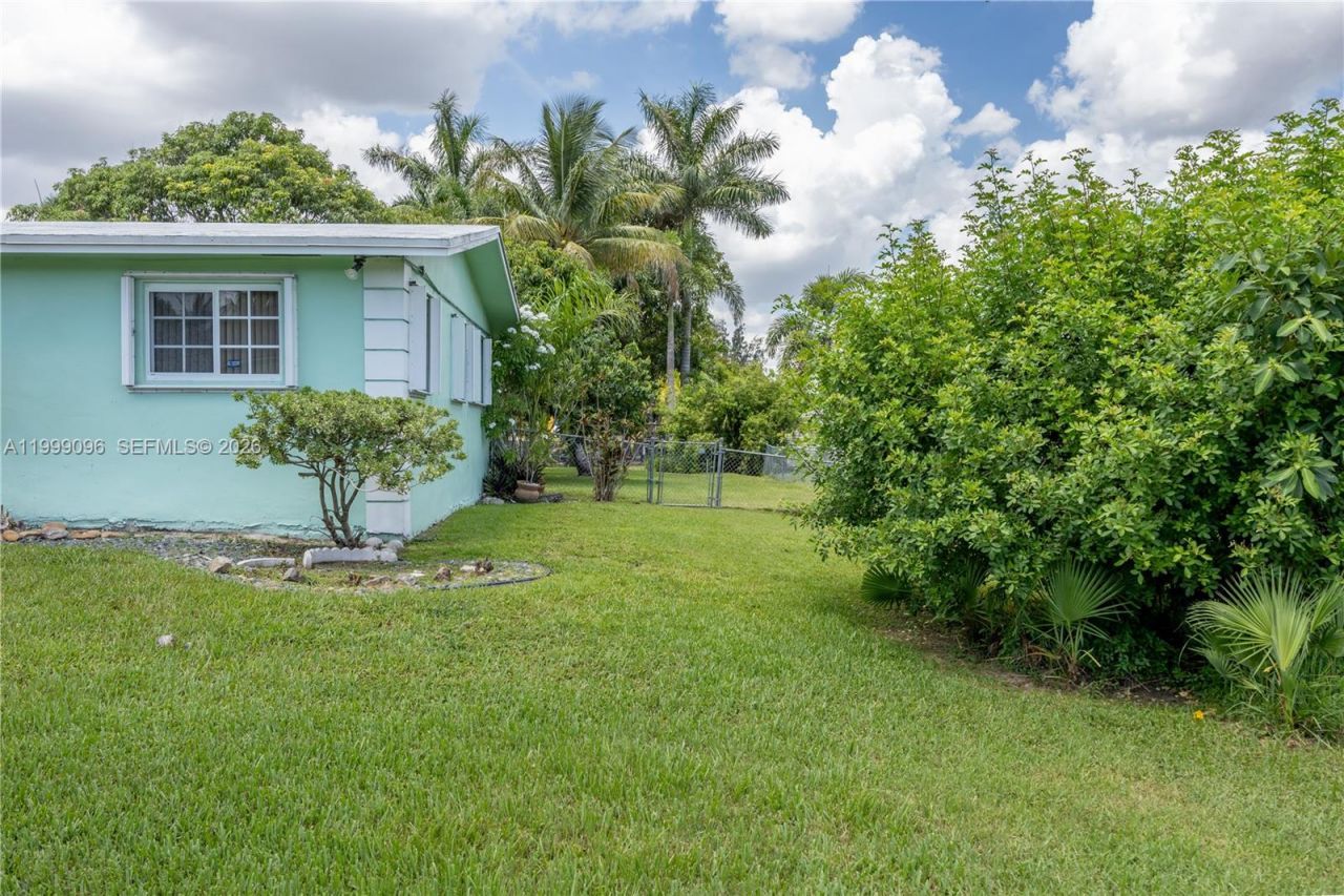 Please Call For Address, Miami, FL 33167 Photo