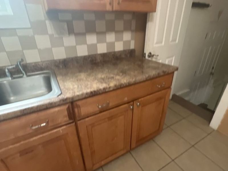 671 Kling Street, Akron, OH 44311 Photo 11