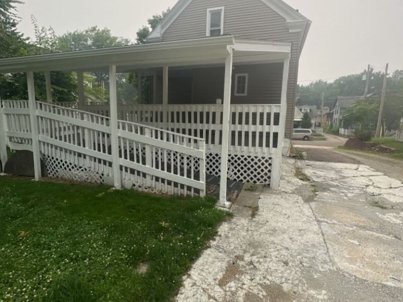 671 Kling Street, Akron, OH 44311 Photo 2