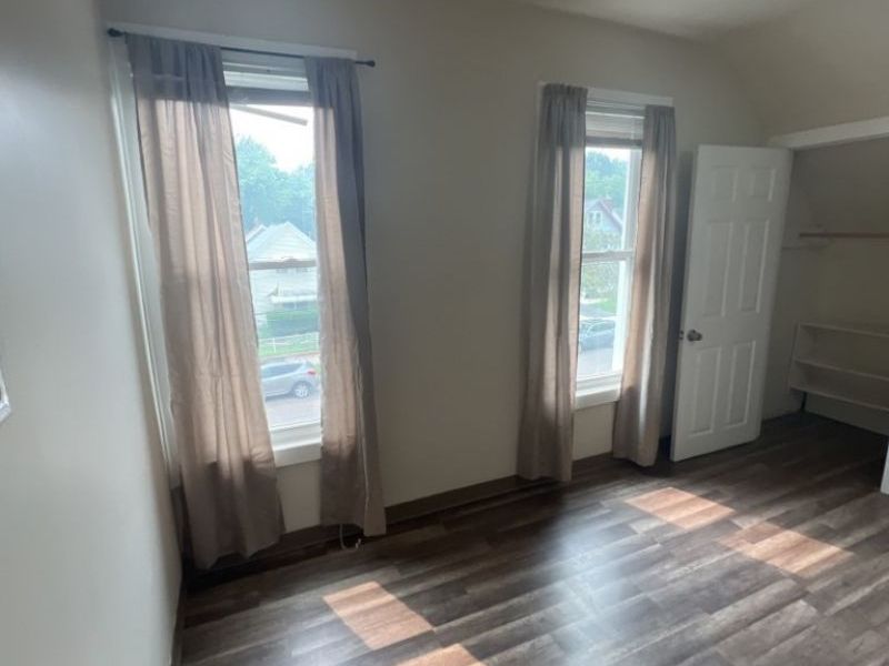 671 Kling Street, Akron, OH 44311 Photo 8