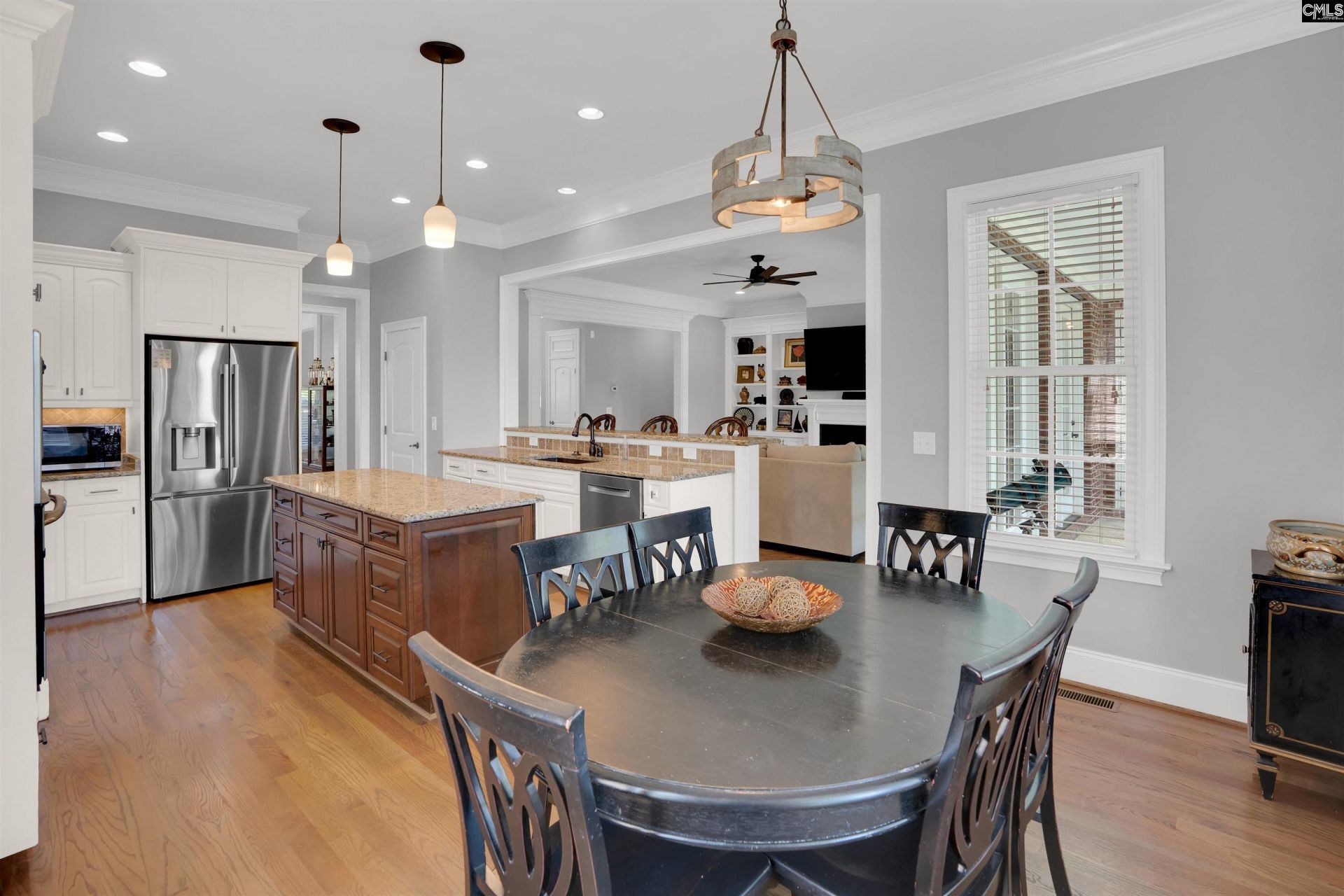 149 Lakeport Drive Photo 11