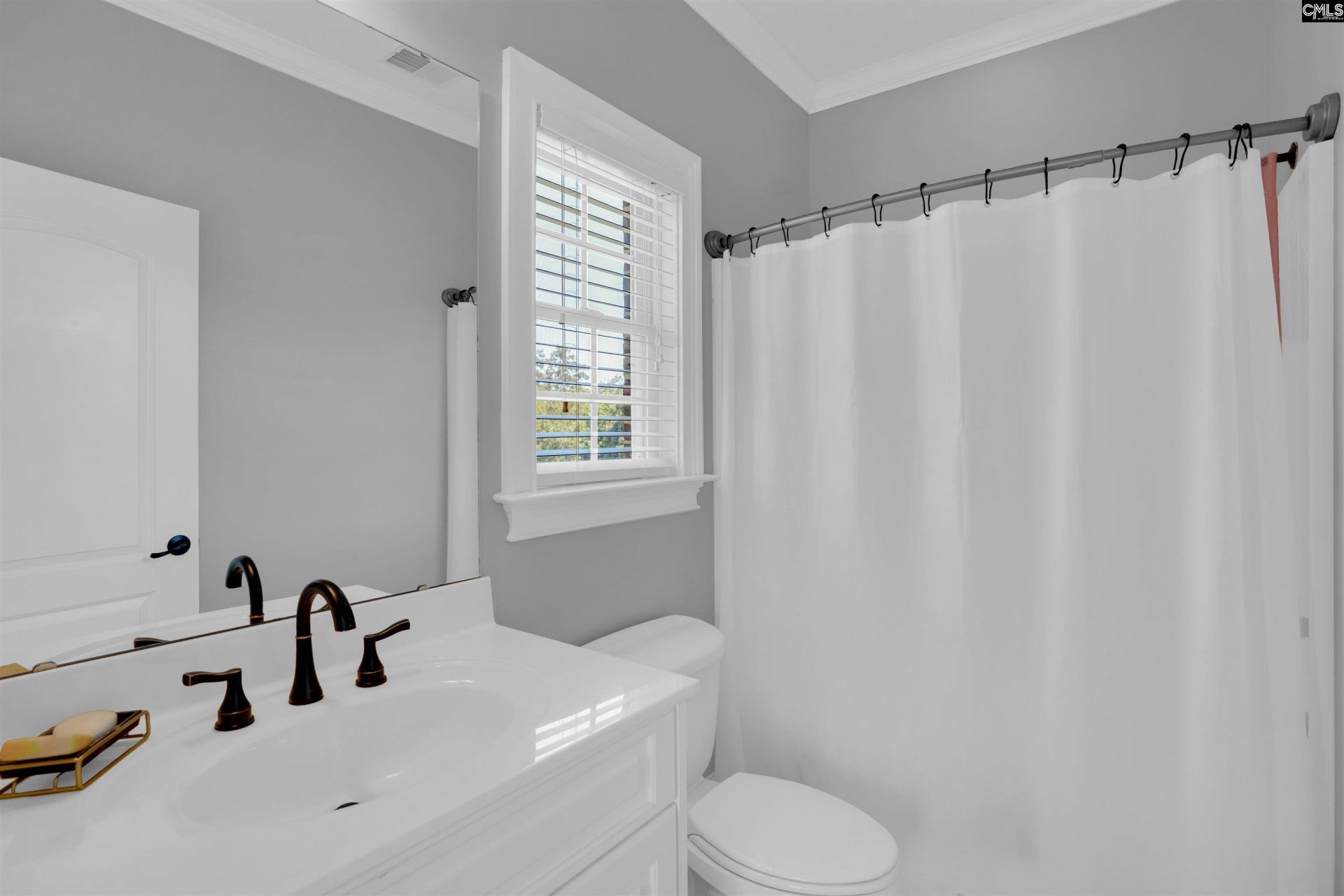 149 Lakeport Drive Photo 29