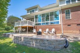 149 Lakeport Drive photo 4