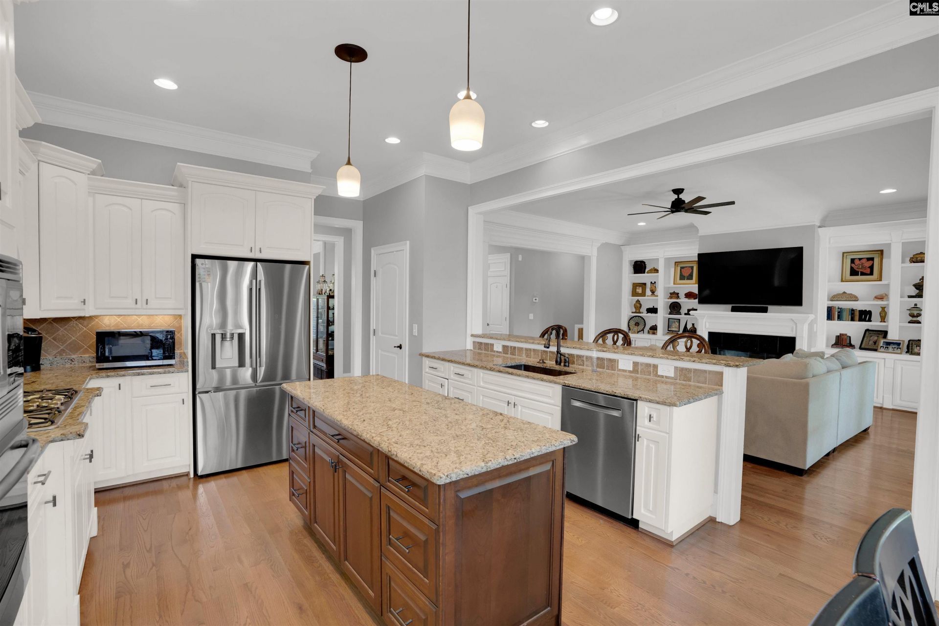 149 Lakeport Drive Photo 8