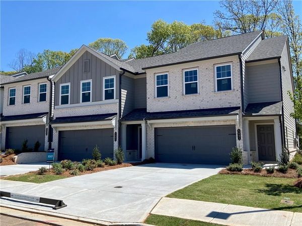 5491 Allegro Lane , Flowery Branch, GA 30542