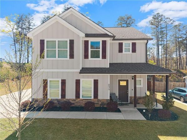 6579 River Station Drive, Lula, GA 30554