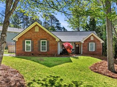 4069 Manor Hill Place, Buford, GA 30519