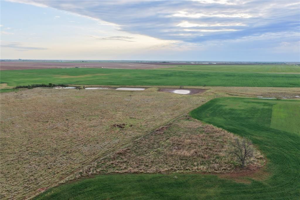 000 E 1830 Road, Chattanooga, OK 73528 Main Photo