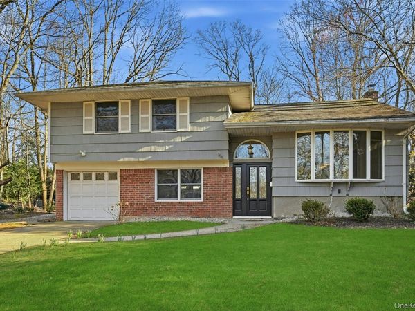 86 Soundview Drive, Port Jefferson, NY 11777