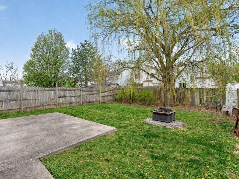 2064 Waymont Road, Columbus, OH 43229 Photo 30