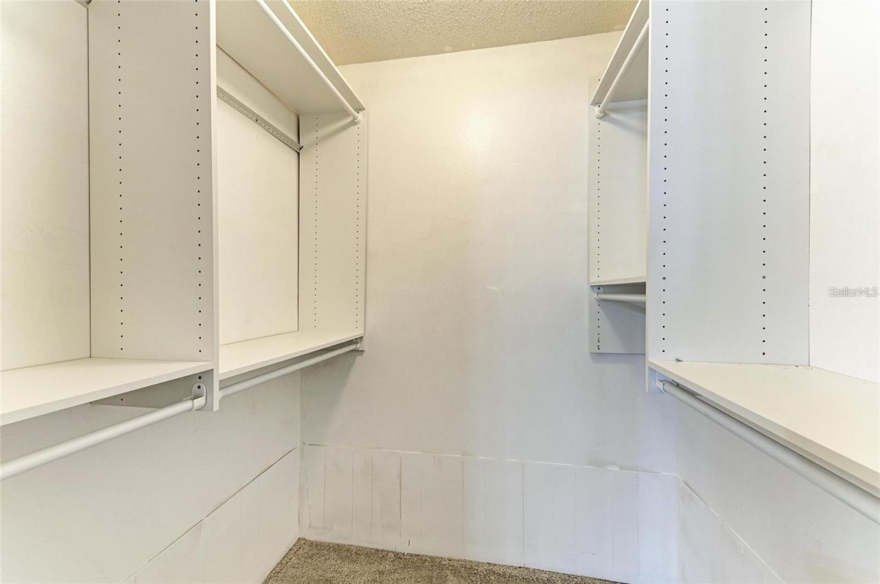 7287 Eleanor Circle, Unit 15, Sarasota, FL 34243 Photo