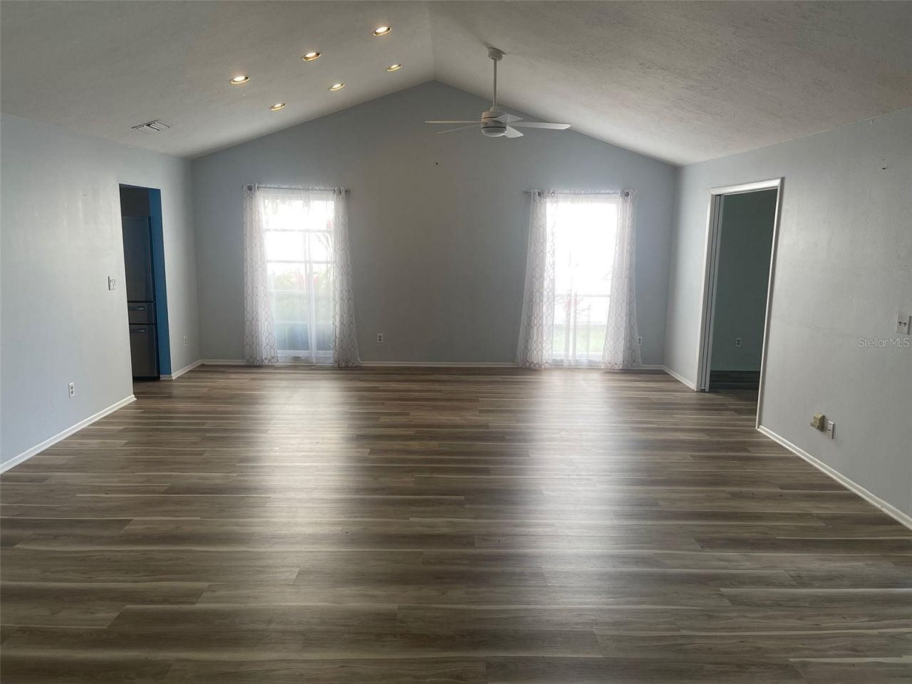 7287 Eleanor Circle, Unit 15, Sarasota, FL 34243 Photo