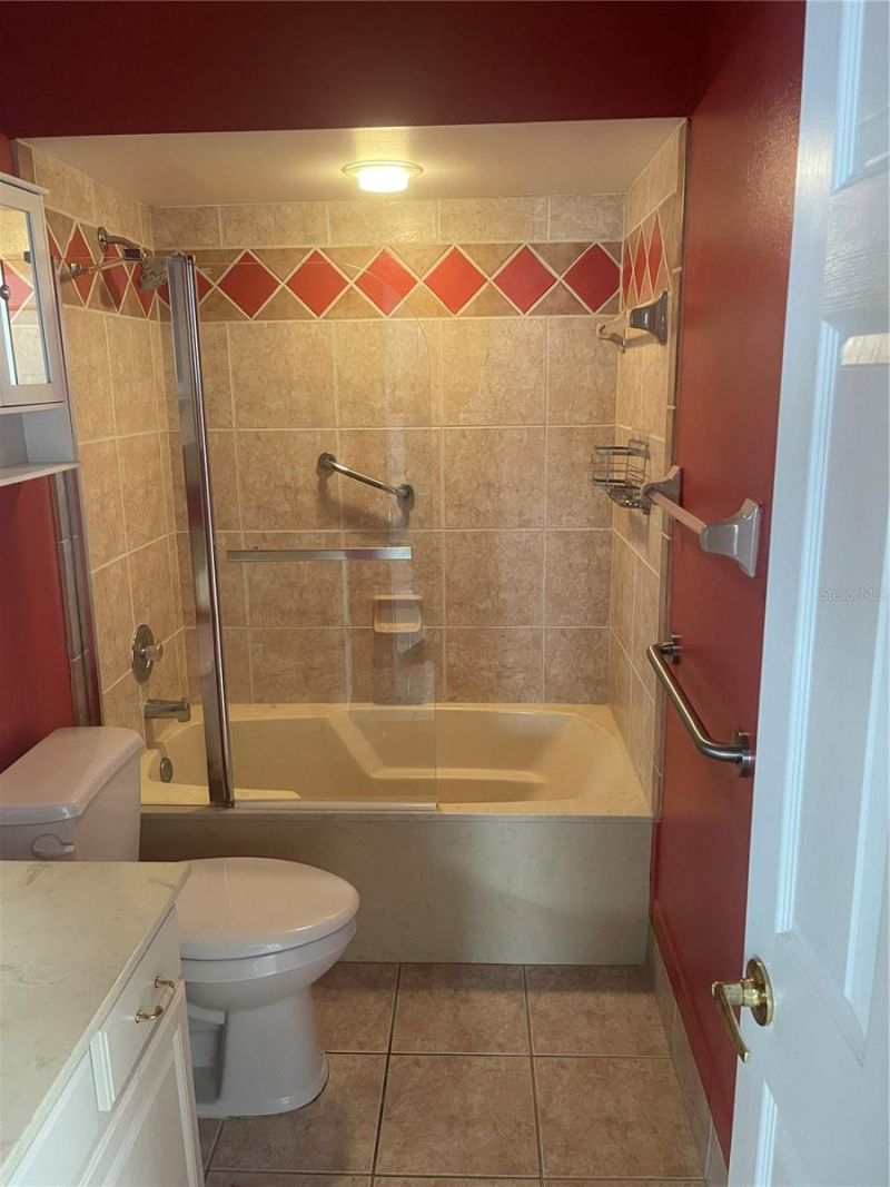 7287 Eleanor Circle, Unit 15, Sarasota, FL 34243 Photo