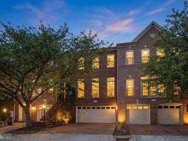 21893 SCHENLEY TERRACE, BROADLANDS, VA 20148