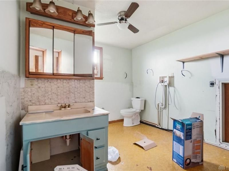 9750 Middle Point Road, Van Wert, OH 45863 Photo 31