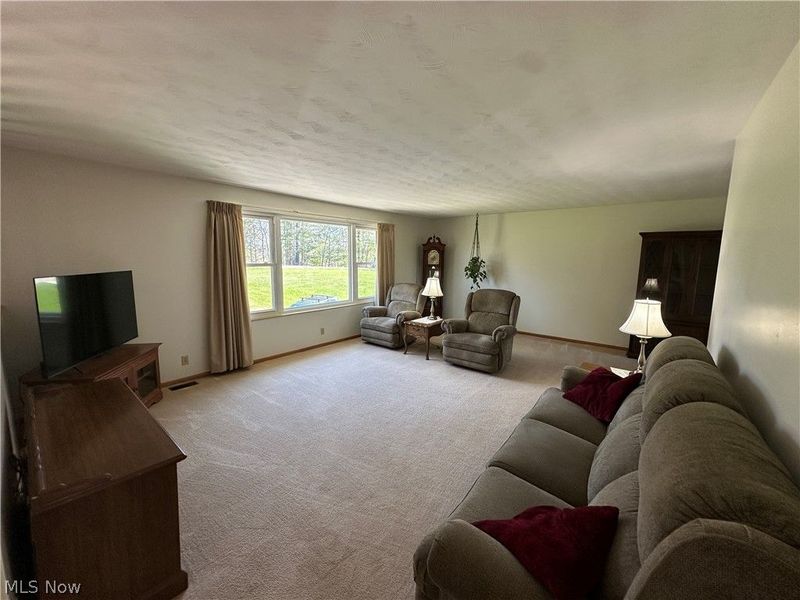 285 A E Miller Road, Lowell, OH 45744 Photo 10