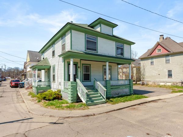 416 Bellevue Place, Kalamazoo, MI 49007